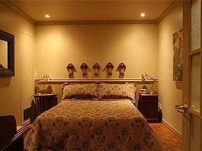 Le Cartier Bed And Breakfast Montreal Exterior photo